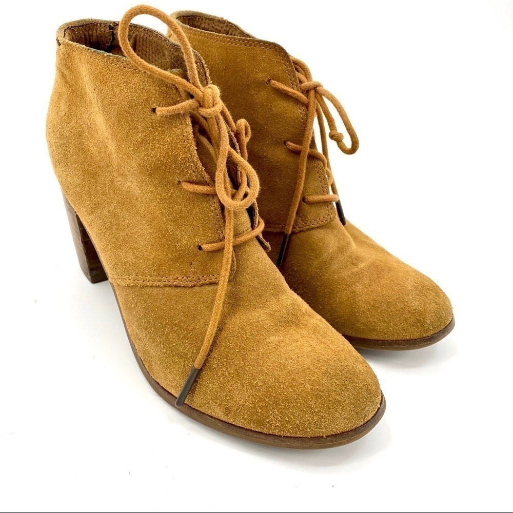 Toms Lunata lace up suede heeled bootie size 9m